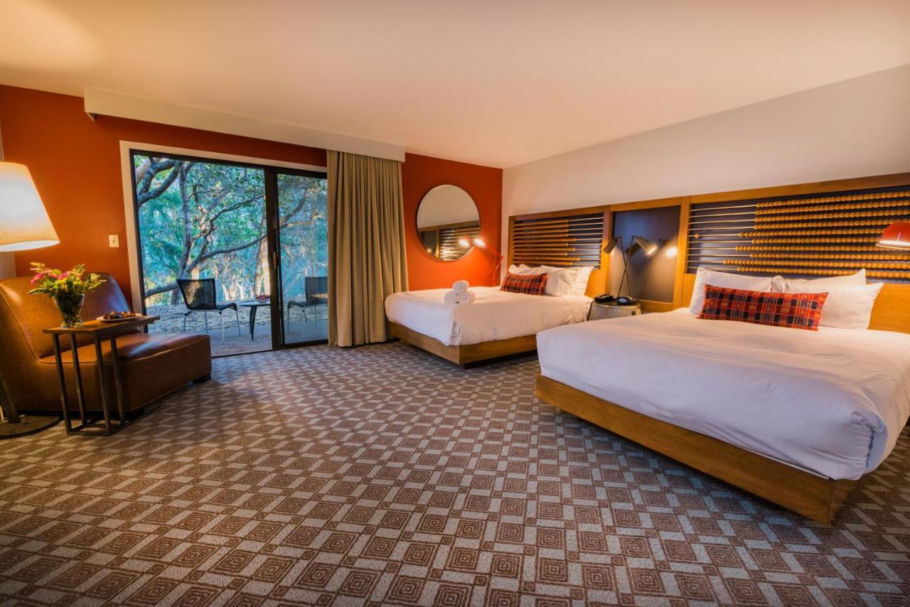 Resort Chaminade & Santa Cruz