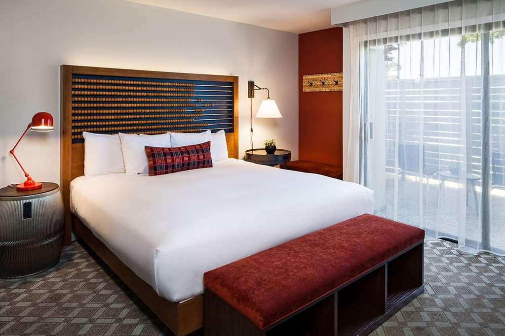 Resort Chaminade &